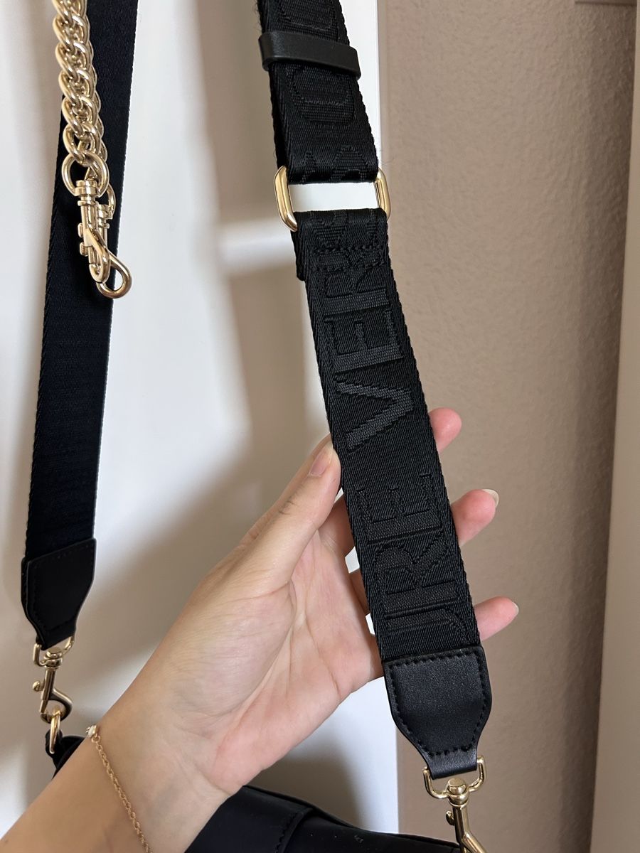 Versace Taschen: Versace Jeans Couture Handtasche wechselbarer Henkel – Gebraucht aus Schlieren von deb_mhv5 3