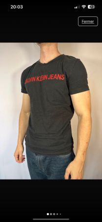 T-Shirt Calvin Klein Noir - Taille M