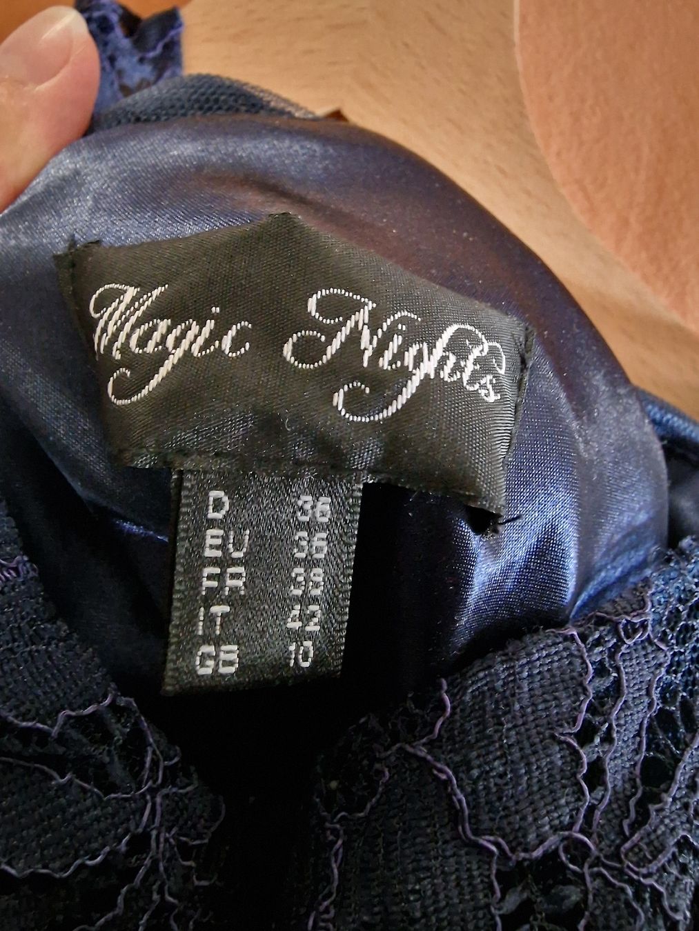 Robes: Kleid festlich dunkelblau Grösse 36 – D'occasion à Brittnau par lisa35 2