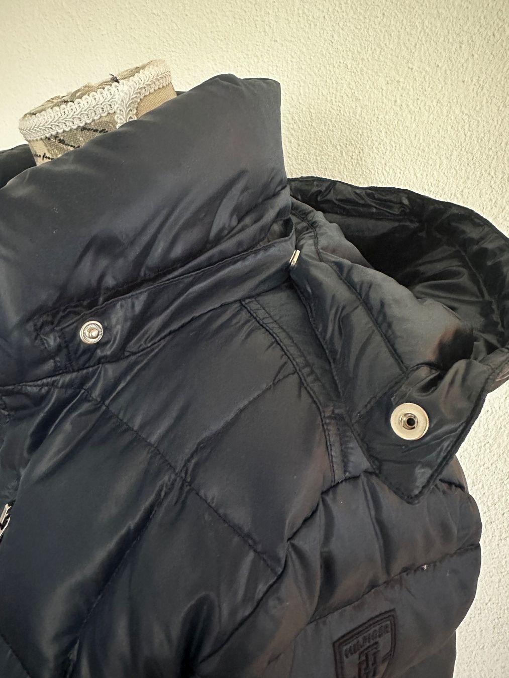 Tommy Hilfiger Giacche: Tommy Hilfiger Dauenjacke M – Usato da Alpnach Dorf venduto da ljusja 5