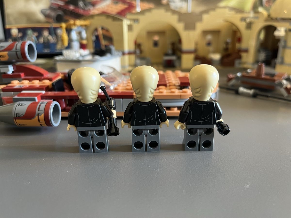 Lego Spielzeuge: LEGO Star Wars Set 75052 Mos Eisley Cantina – Gebraucht aus Fribourg von Helvetix7 4