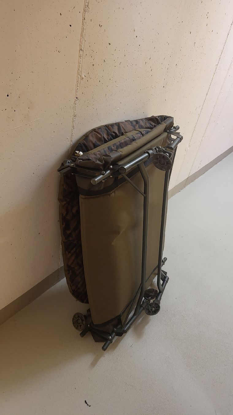 Chaises longues: Feldbett / Karpfenliege XXL – D'occasion à Jona par mjo_f5t2 4