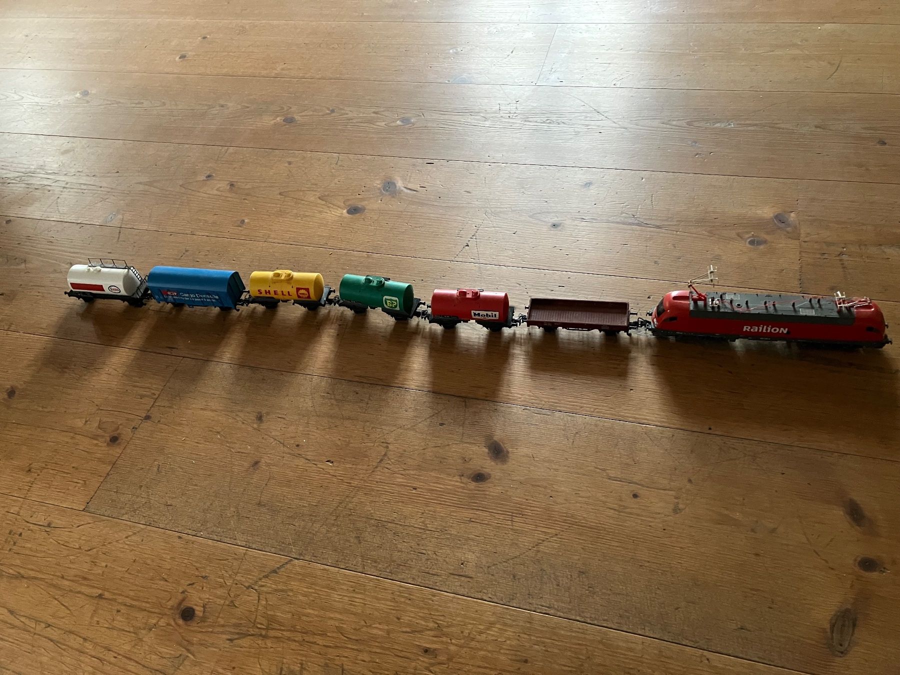 Märklin Modellini di ferrovie: Märklin HO Starterset – Usato da Obermumpf venduto da globiroger 9