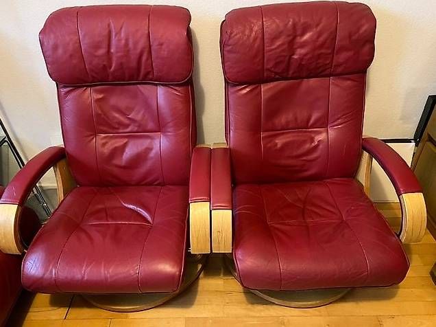 Sofas: Divano 3 posti e 2 poltrone relax. – Gebraucht aus Lugano von egi_zk9d 3