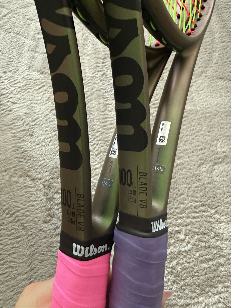 Wilson Racchette: 2x Wilson Blade 100 UL V8 Griffstärke 1 – Usato da Zermatt venduto da nad_b6ch 3