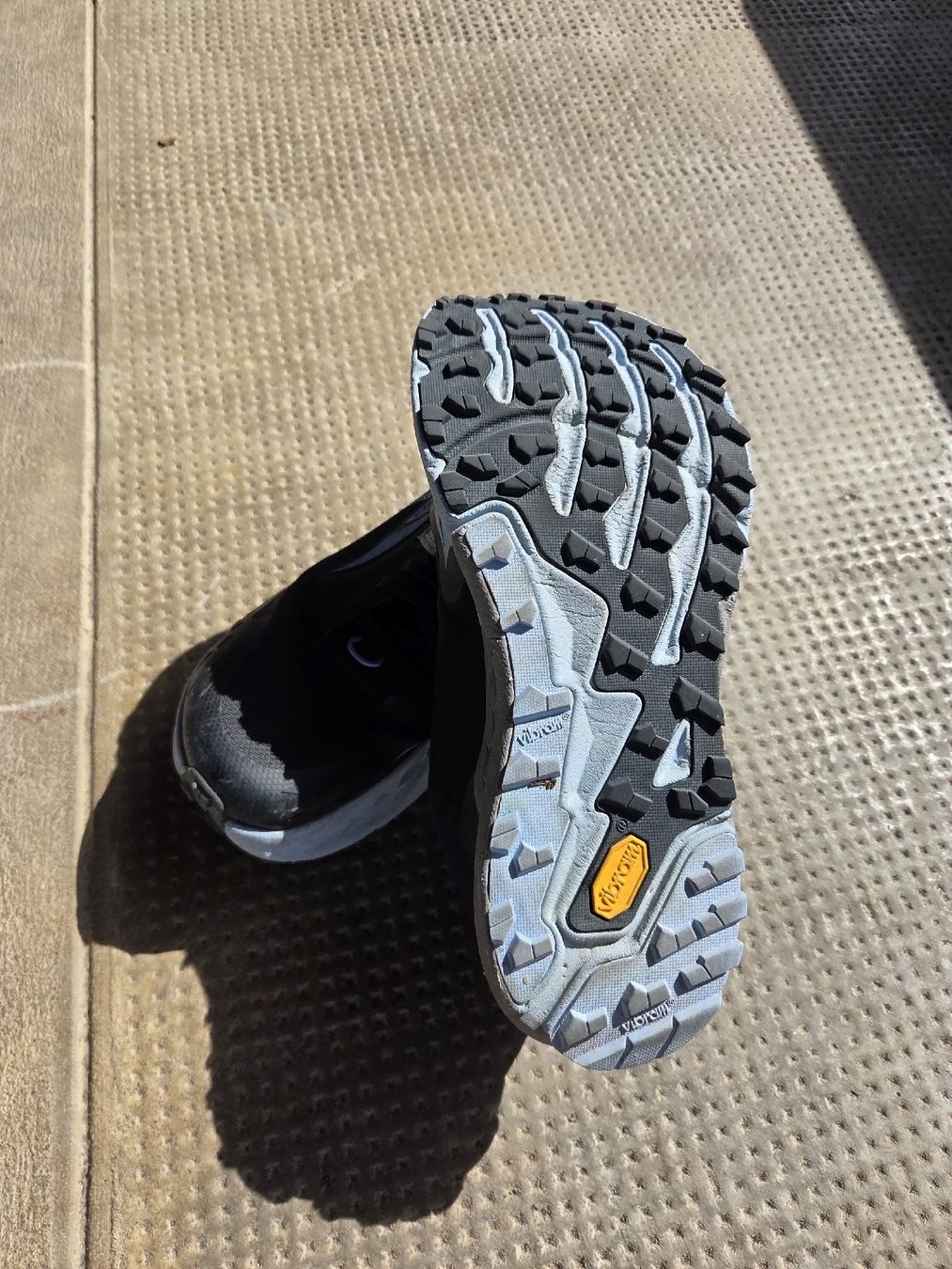 Altra Scarpe da donna: Altra Timp Laufschuhe 41 – Usato da Alchenstorf venduto da jud_2gv2 1