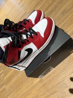 Jordan 1 Mid Turnschuhe, Grösse 38.5, Rot/Weiss, Top!