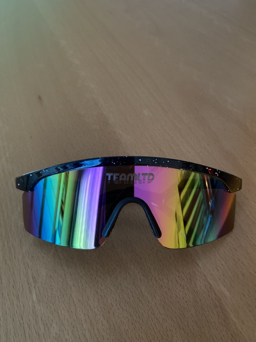 Occhiali & Lenti: Lunettes de soleil Team LTD – Usato da Ecuvillens venduto da bru_9pbq 3