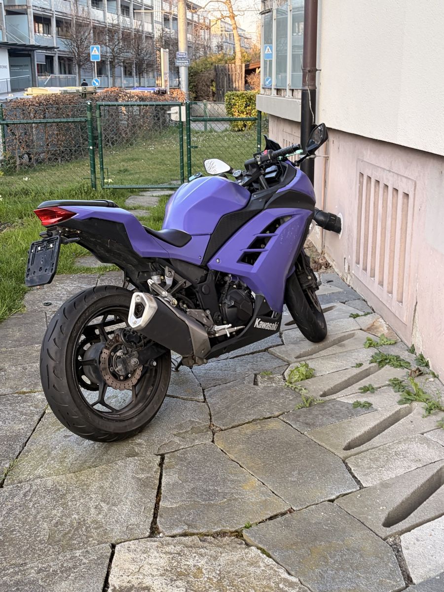 Kawasaki Strada: Kawasaki Ninja 300 – Usato da Biel/Bienne venduto da shekinah20