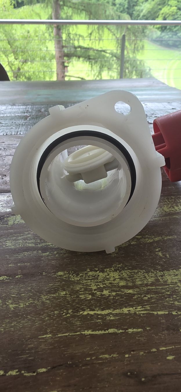 Laufwerke & Adapter: Klappenhahn für Wassertank  – Neu (gemäss Beschreibung) aus Horn von Exciter6 3