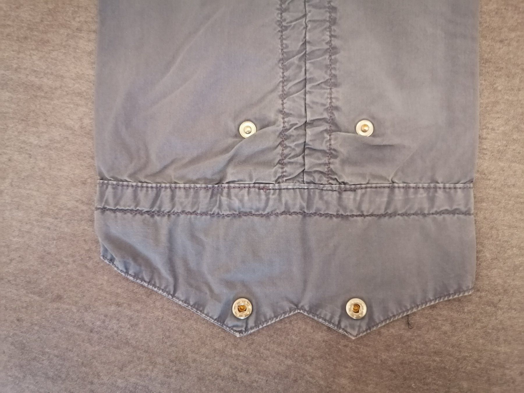 Hosen: Pantalon court TIME ZONE, taille 28 – Gebraucht aus Genève von lnicoGE 5