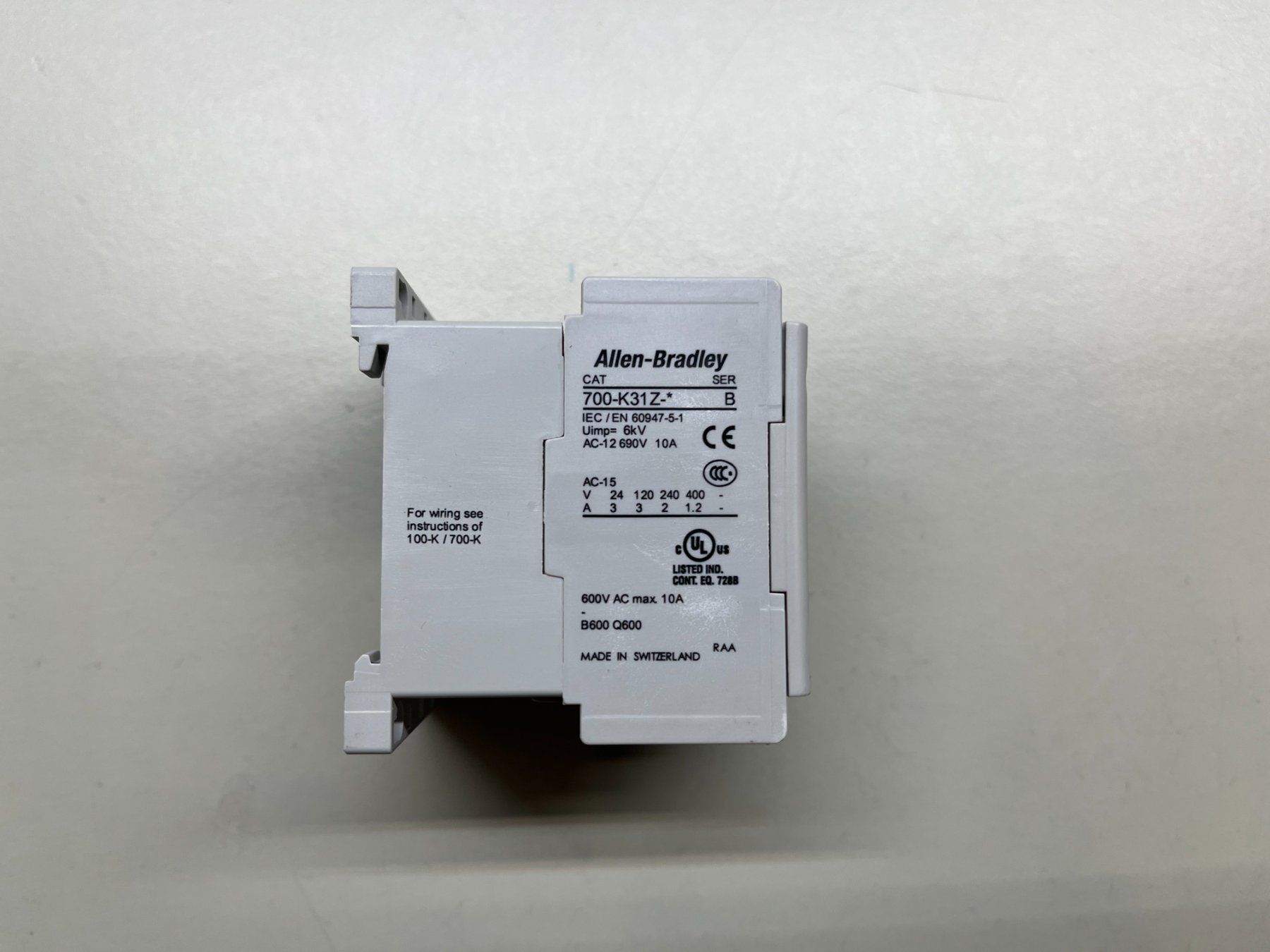 Componenti elettronici: Allen Bradley Relais 3NO/1NC 24V DC – Usato da Jenaz venduto da Speedy350 3