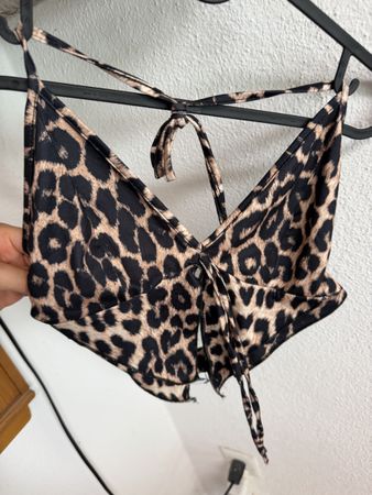 Damen Top Leo Print mit Rock Grösse L guter Zustand