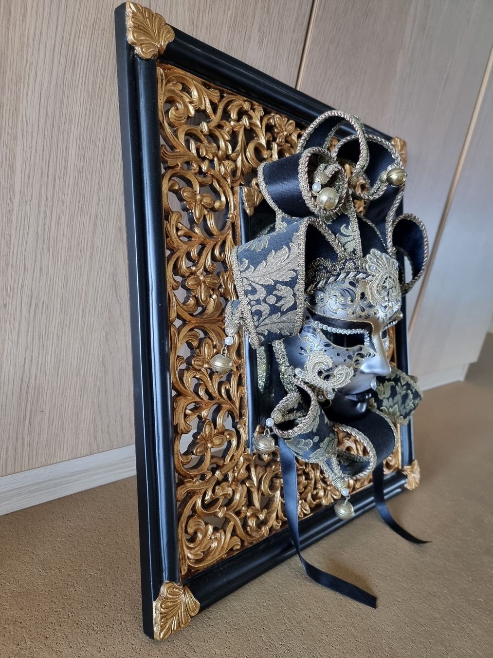 Maschere: Masque de Venise dans cadre – Usato da St-Gingolph venduto da GoldenKeys 2