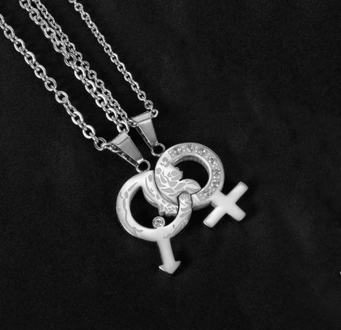 Ketten: Necklace set for couples stainless steel – Neu und originalverpackt aus Aarburg von StavFashion