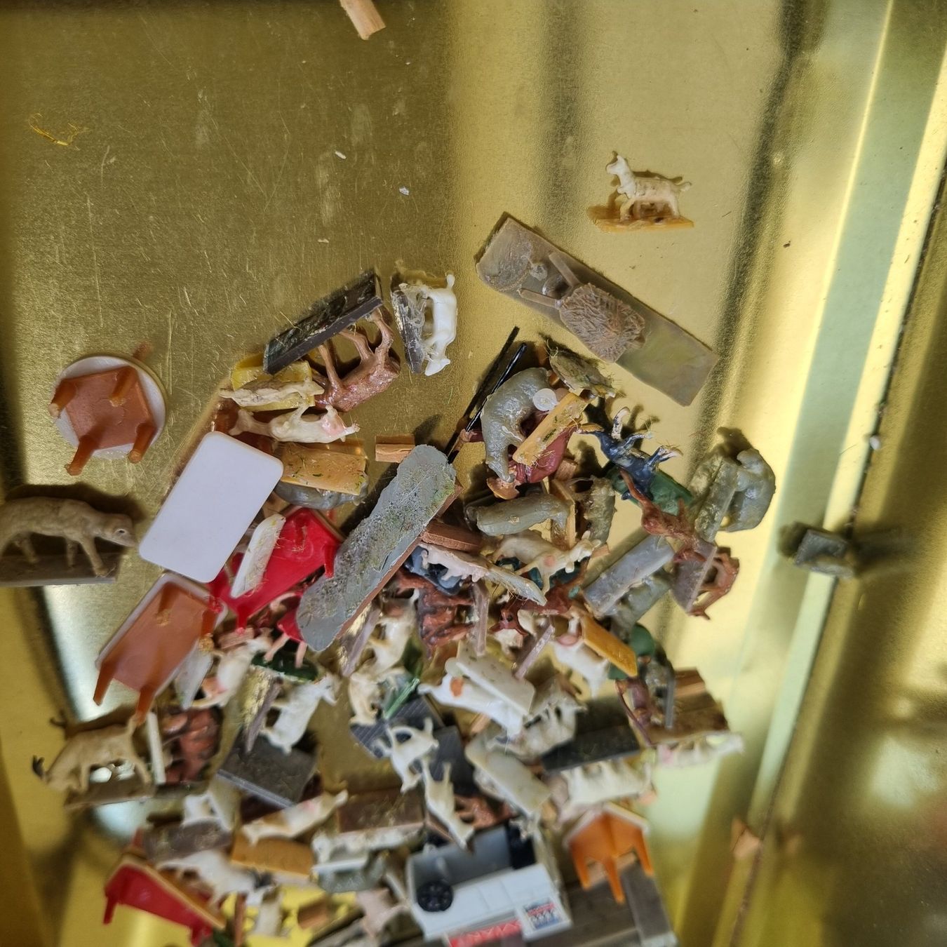 Modellini di ferrovie: Tiere Austattungsmaterial H0 – Usato da Männedorf venduto da Modellbau-wyss 3