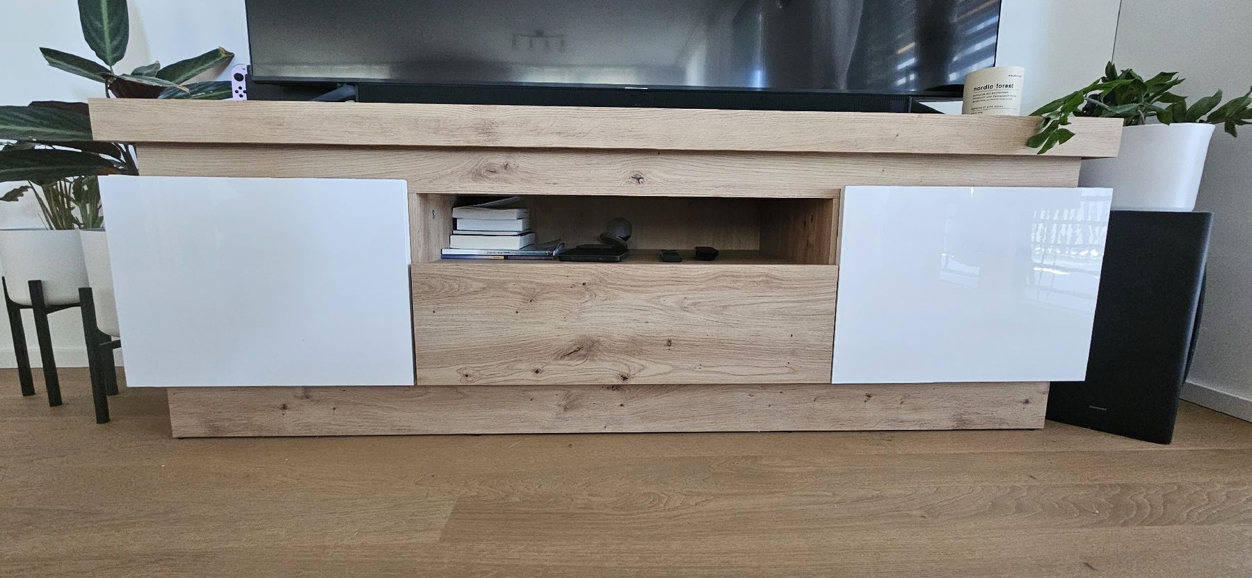 TV Möbel: Möbel-Set – Gebraucht aus Andelfingen von juuleees