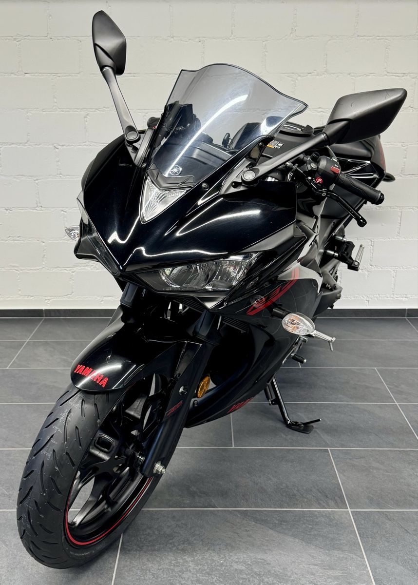 Yamaha Strada: Yamaha YZF R3 ABS – Usato da Urdorf venduto da SchmidliMotos 3