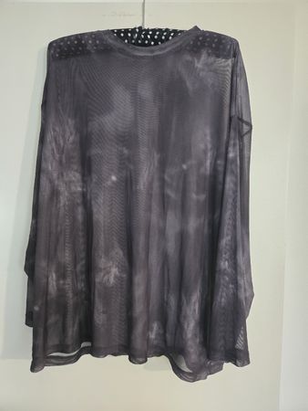 Mesh-Shirt in grauem Batik, XL