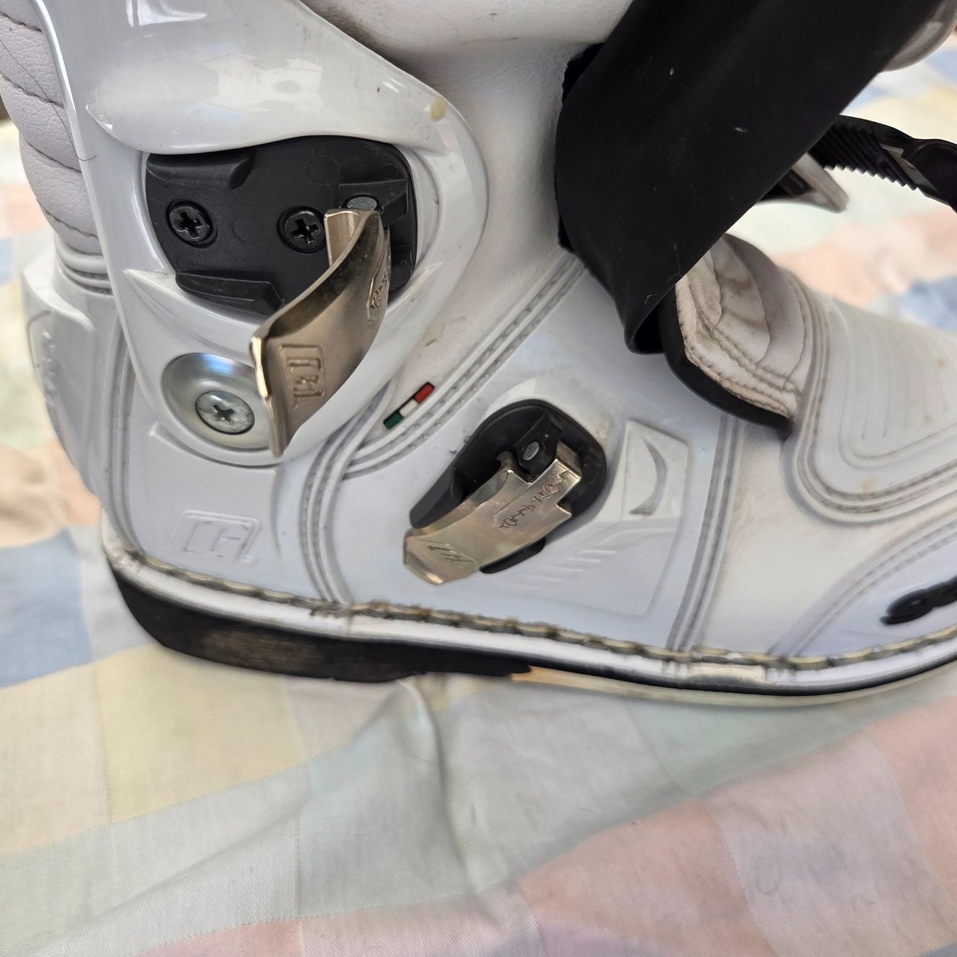 Gaerne Scarpe da uomo: MOTORRAD Stiefel gr.42 – Usato da Unterwasser venduto da guido90