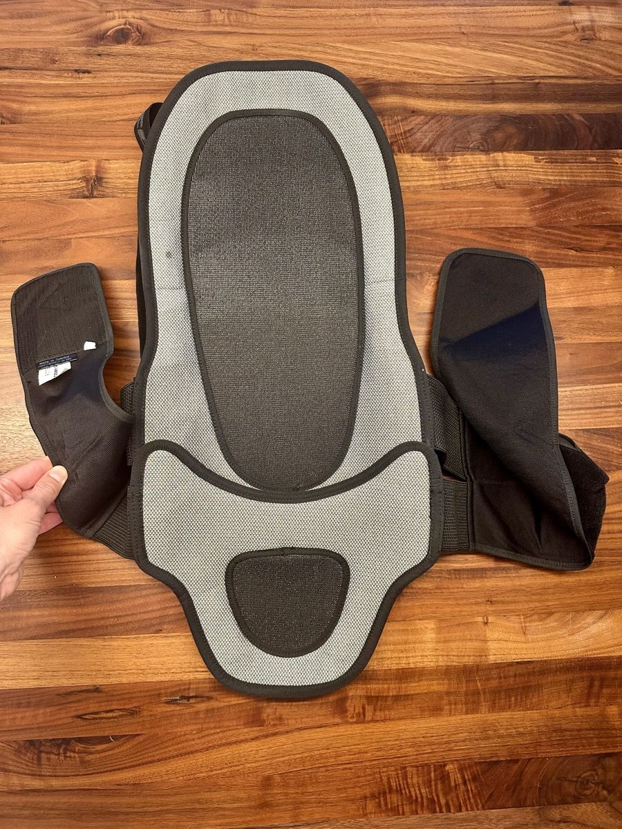 Dainese Protezioni & Imbottiture: Rückenprotektor Dainese Motorrad – Nuovo (secondo la descrizione) da Dübendorf venduto da mimamedusa 1