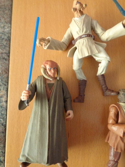 Hasbro Spielzeuge: Star Wars Hasbro Jedi Collection – Gebraucht aus sargans von Angamar 1