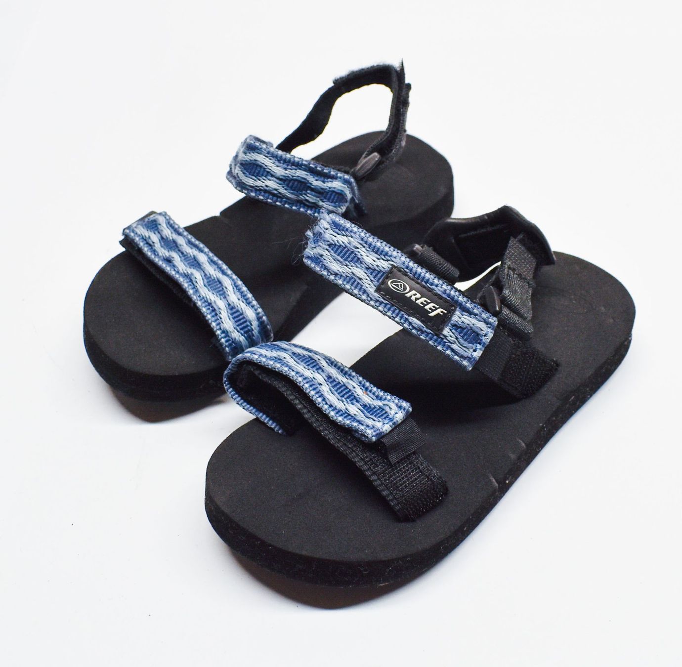 Scarpe per ragazzi: REEF Sandalen Kinder Badelatschen Strand Grösse 9/10 – Nuovo (secondo la descrizione) da Biel/Bienne venduto da tim_pww5