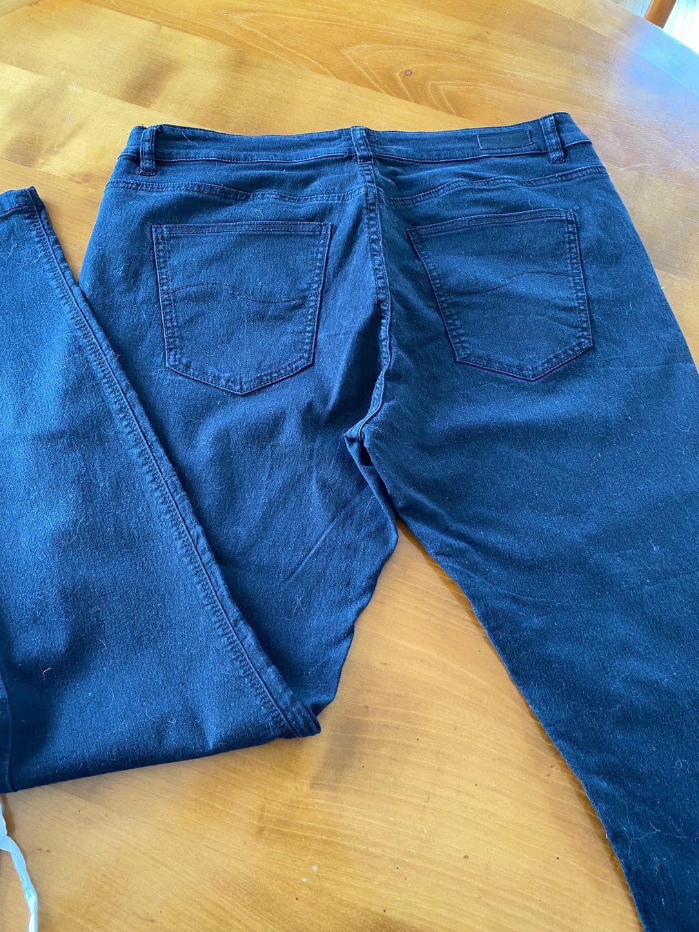 Esprit Jeans: Très joli Jeans de la Marques Esprit QS – Gebraucht aus Pfaeffikon ZH von BACozAfer