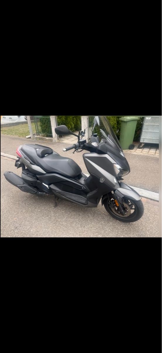 Yamaha Scooter: Yamaha Scooter grey model X-Max 400 – Usato da Wohlen AG venduto da ant_22dq 2