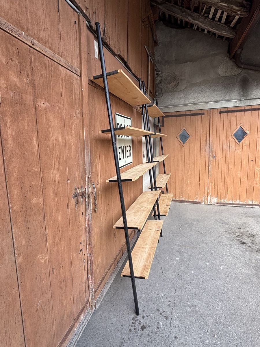 Scaffali: Trois bibliothèques télescopiques vintage – Usato da Arnex-sur-Orbe venduto da Tutu1037 4