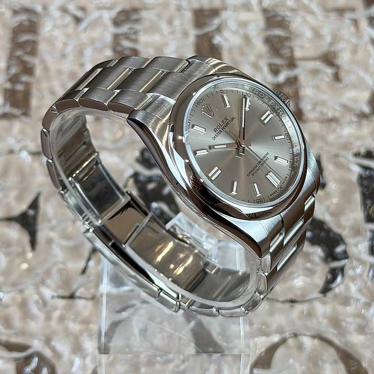 Montres: Rolex Oyster Perpetual 36mm 116000 – D'occasion à Genève par minty.watches 2