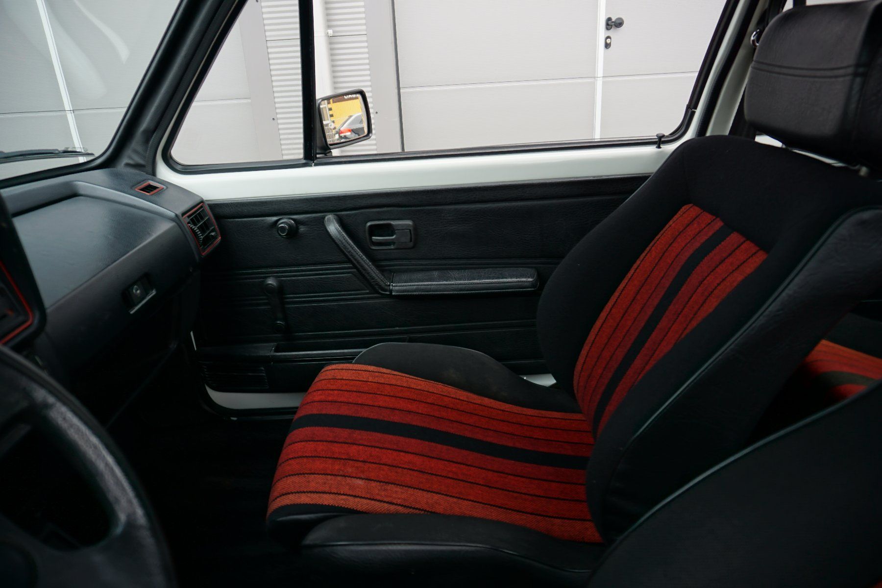 VW Automobili: VW Golf 1 GTI – Usato da Riedt b. Erlen venduto da SDE24 4