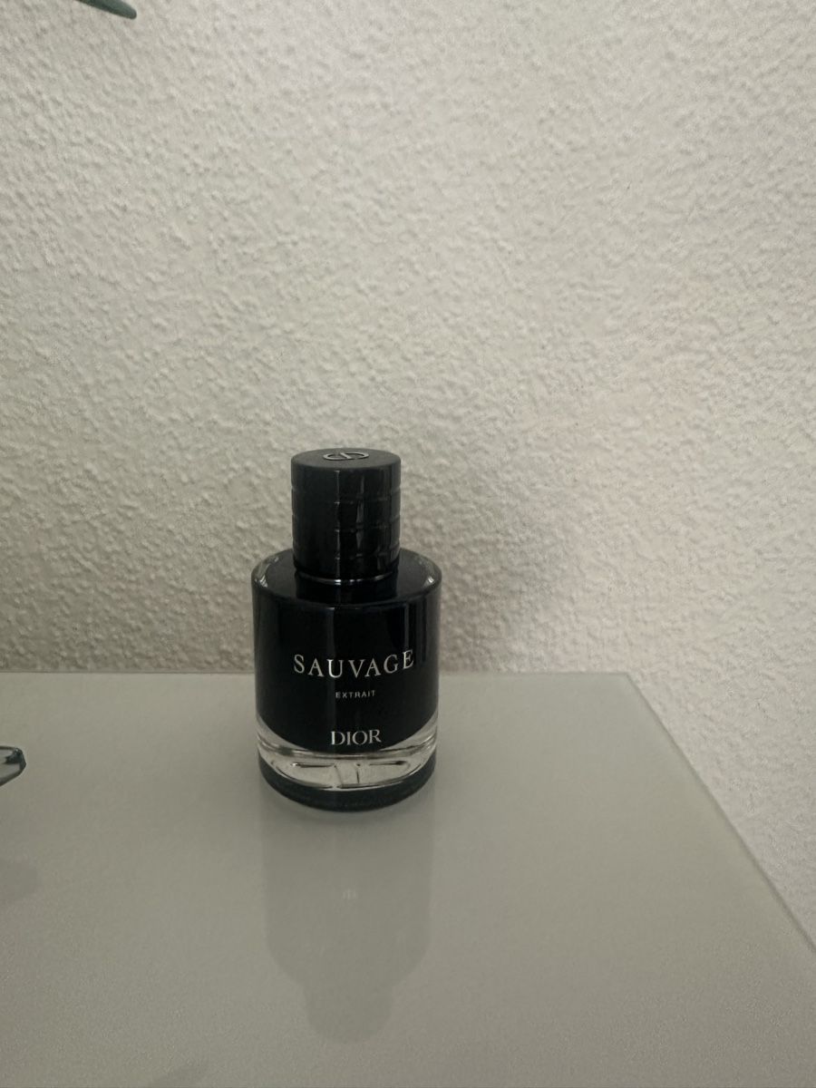 Dior Parfum & Eau de Toilette: Dior Sauvage Extrait 49/50 ml mit OVP – Gebraucht aus Zofingen von Duft-Quelle