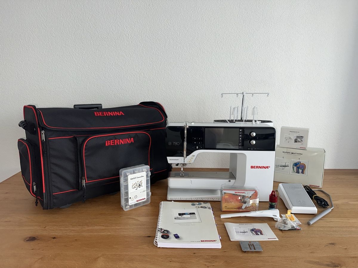 Bernina Cerchi da ricamo: Bernina B 780 inkl. Stickmodul - Top Zustand – Usato da Schaffhausen venduto da pinca19 3