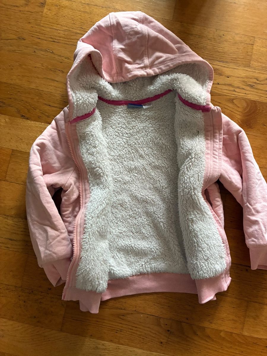 Jacken & Mäntel: Schöne Teddyjacke Gr. 110/116 – Gebraucht aus Richterswil von duffi326464 1