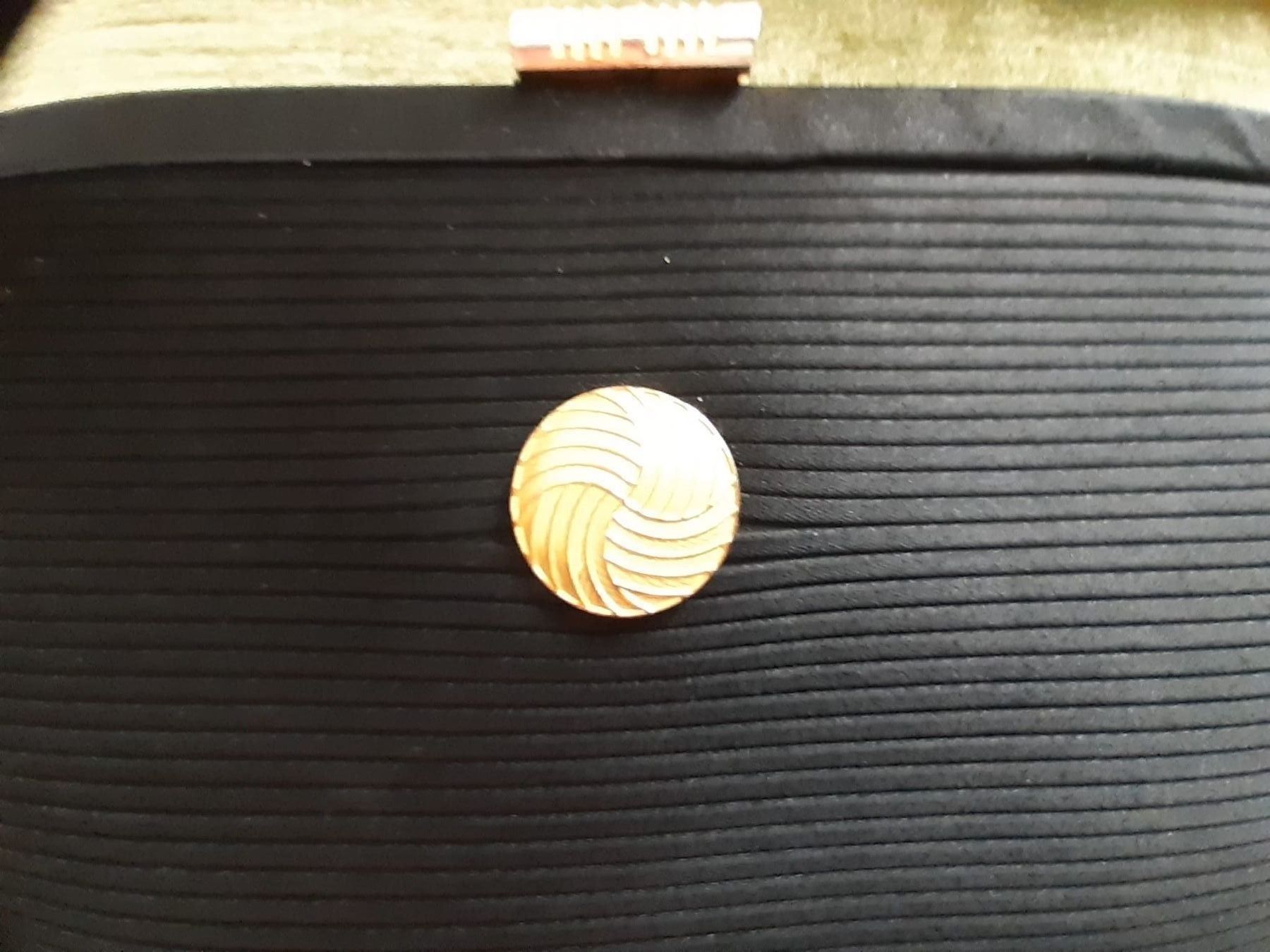 Borse da donna: Abendtasche / Flache Tasche – Usato da Luzern venduto da Sontru 2