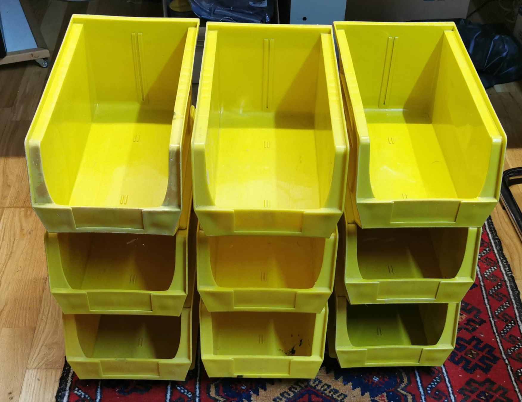Contenitori & Simili: Gelbe Lagerboxen / Stapelboxen, 9 Stk. – Usato da Bremgarten b. Bern venduto da Vittorio0