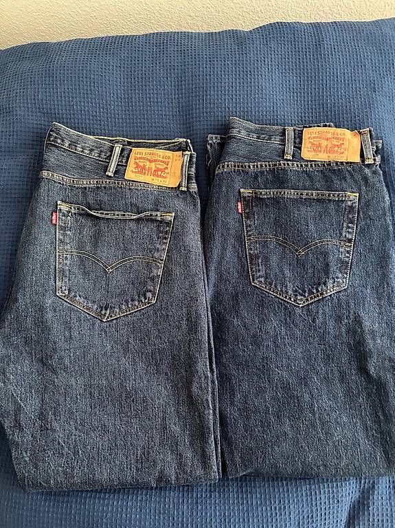 Jeans: Jeans Levi's pour homme taille 40/32 – Usato da St-Blaise venduto da Chemar