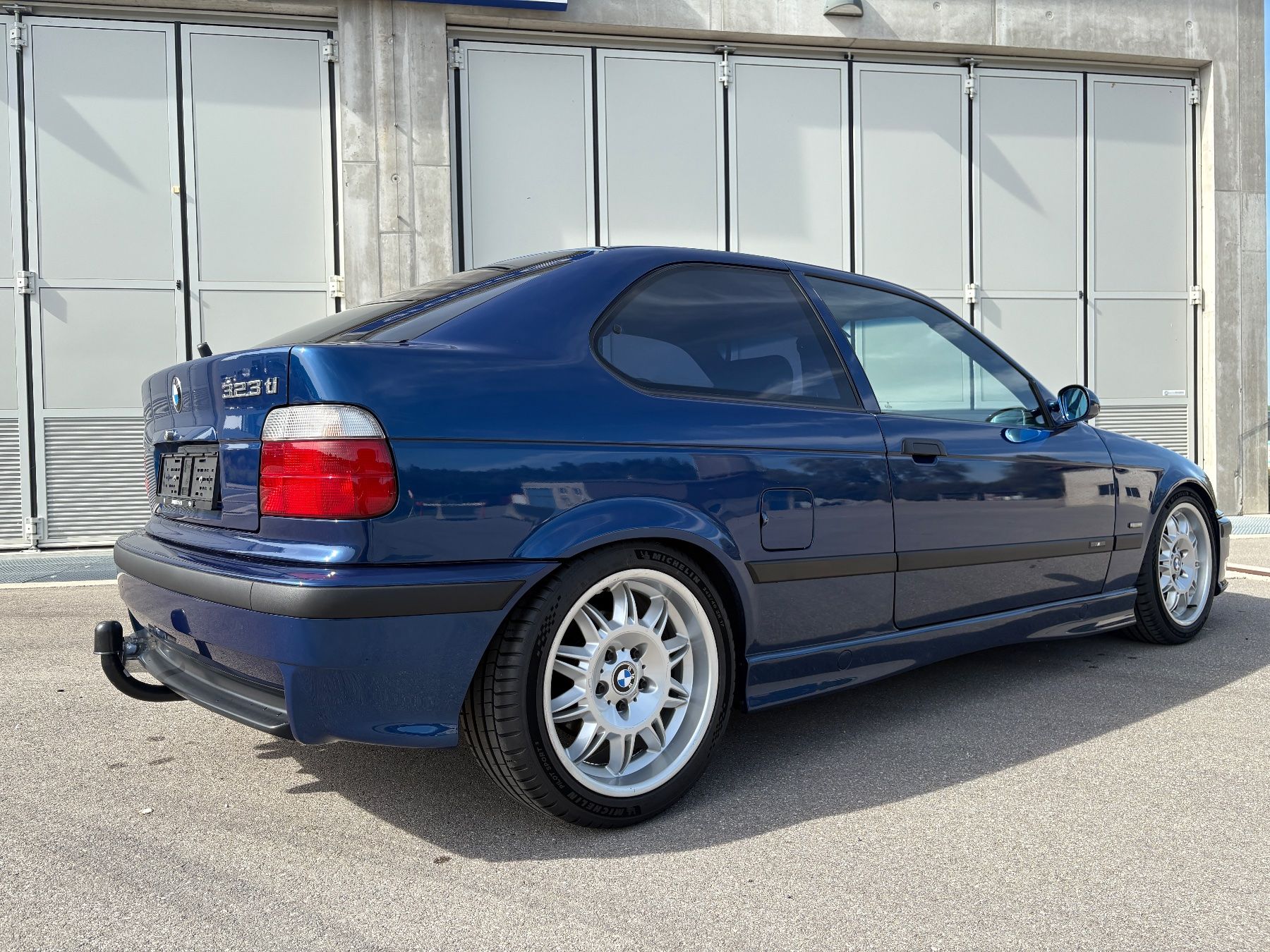 BMW Autos: BMW 323 e36 ti compact – Gebraucht aus Farvagny-le-Grand von emm_fmt6 2