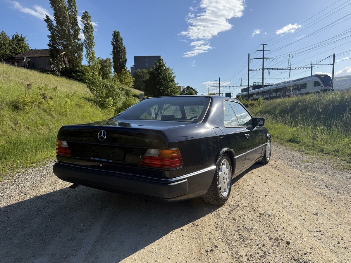 Mercedes-Benz Automobili: Mercedes-Benz 230 CE – Usato da Aarberg venduto da nany17 4