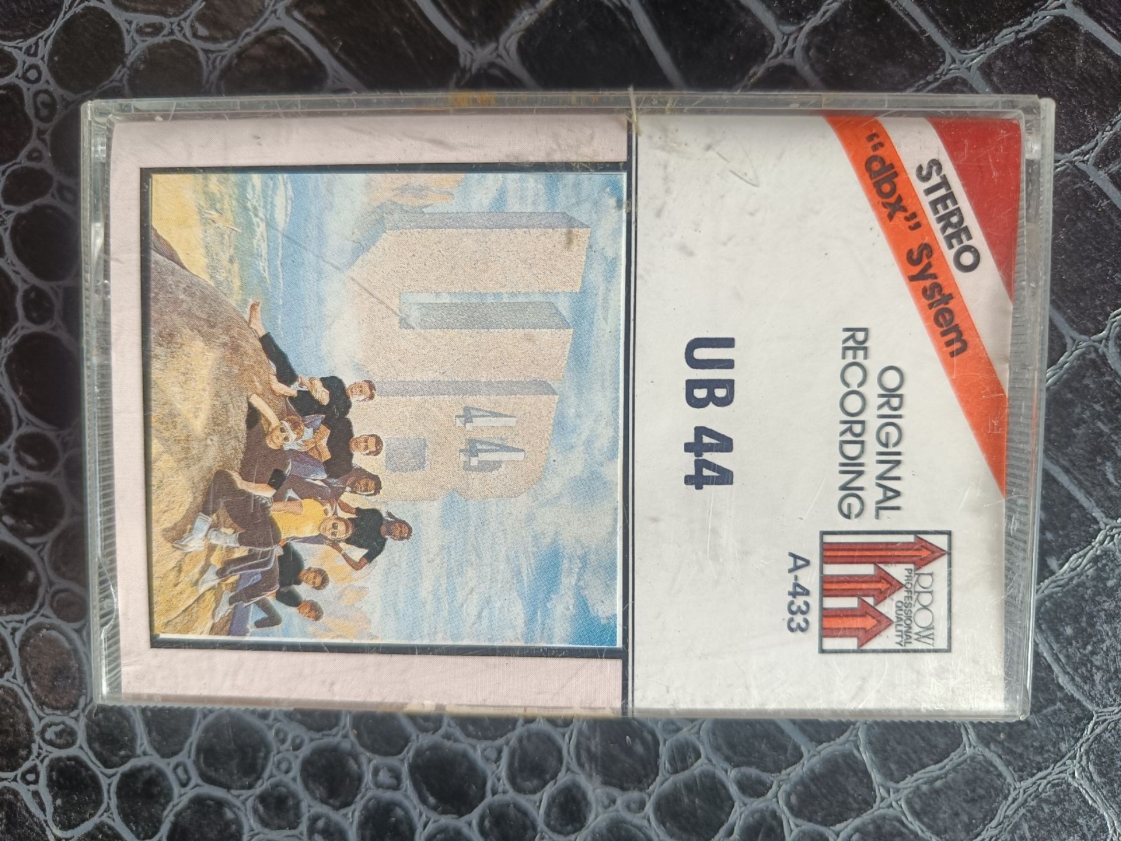 Cassettes audio: Cassette UB 44  – D'occasion à Herdern par lau_kx2b