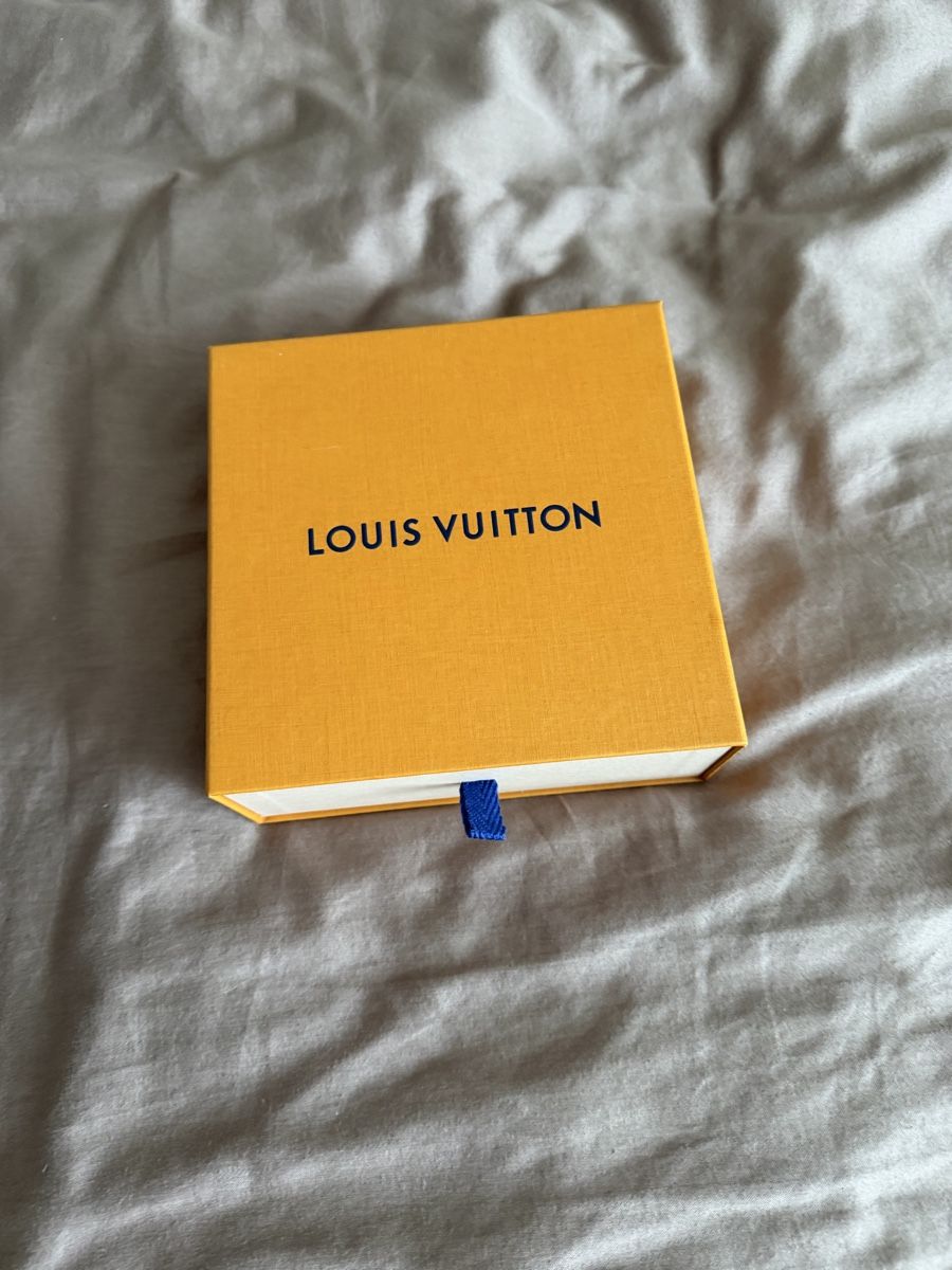 Louis Vuitton Cinture: Ceinture Louis Vuitton Monogramme Doré Taille 100cm – Nuovo (secondo la descrizione) da Morges venduto da ken_pdc2 3