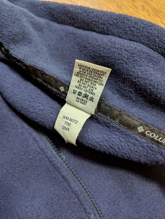 Vintage Columbia fleece dark blue size M (or L) (Gebraucht) in Lausanne ...