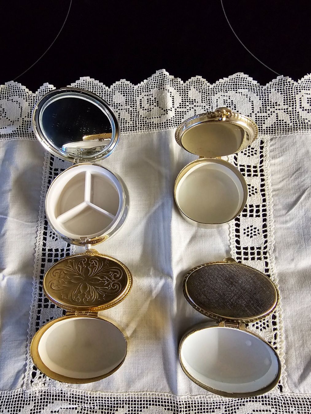Tutte le decorazioni: Pillendöschen – Usato da Tuggen venduto da Rugi2 1