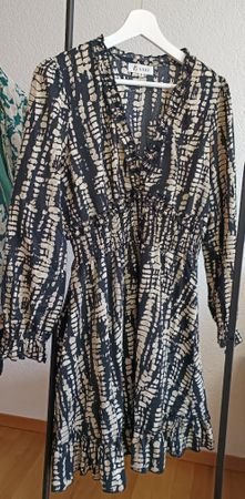 Robe Kilky noire et beige taille M