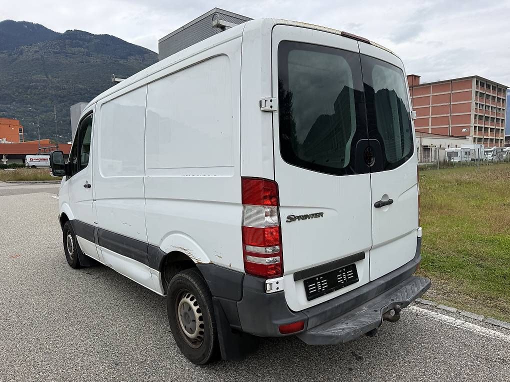 Veicoli commerciali: Mercedes Sprinter 313 CDI  – Usato da Giubiasco venduto da automobili72 4