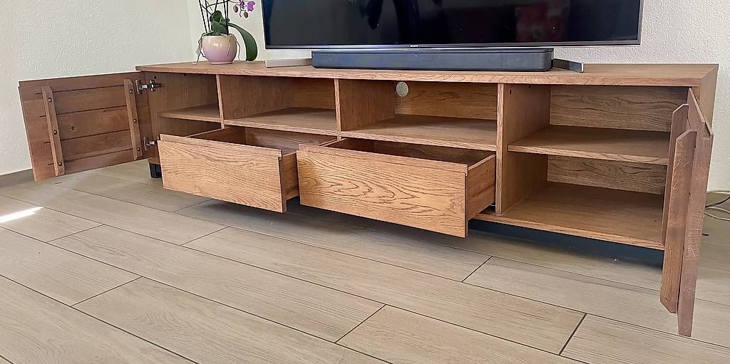 Mobili TV: Lowboard Vintage Industry  – Usato da Adlikon b.Regensdf venduto da Viabell 2