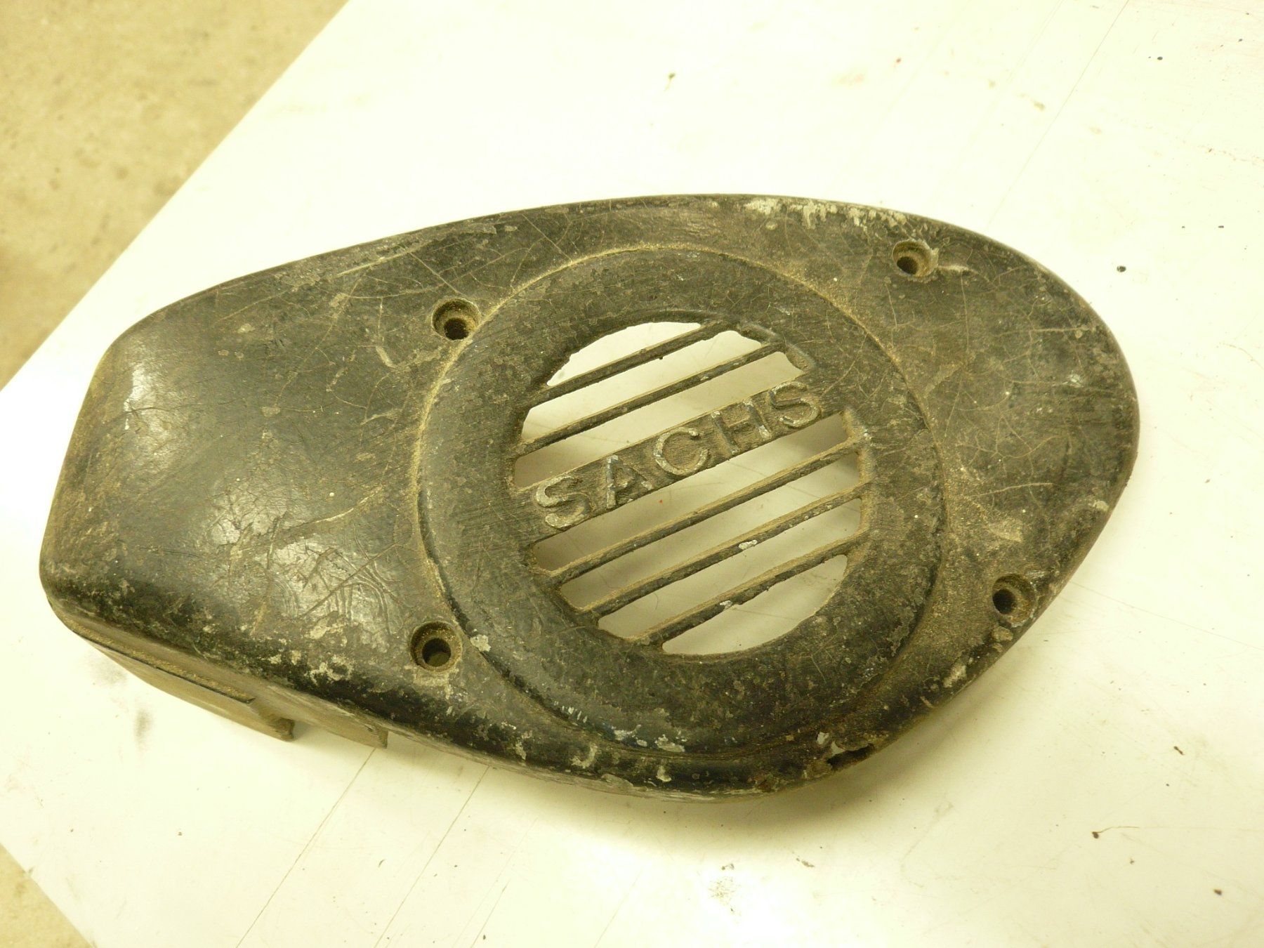 Sachs Ciclomotori: SACHS 503 LÜFTERHAUBE GEBRAUCHT – Usato da Pfaffnau venduto da nolff