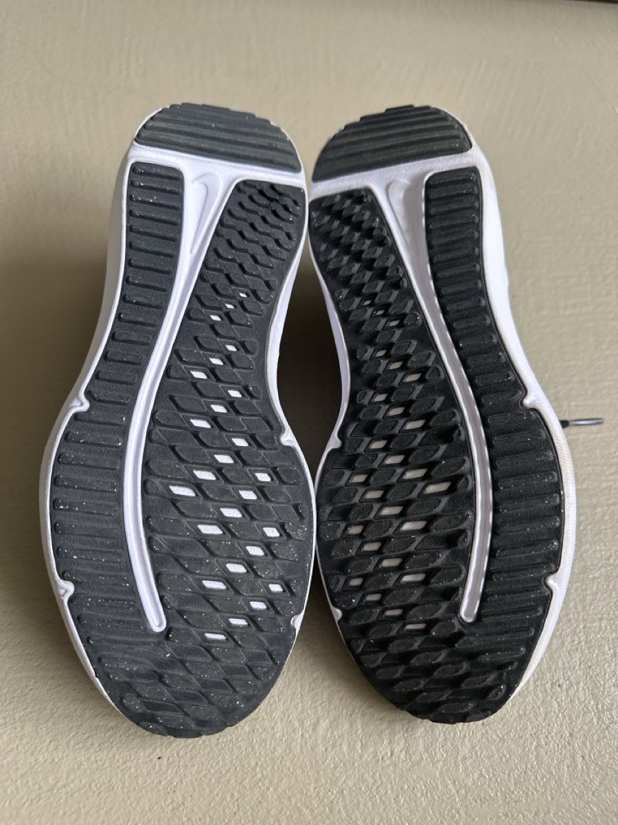 Nike Scarpe per ragazzi: Nike Running Kinder Turnschuhe – Usato da Zürich venduto da Bingobongo03 3