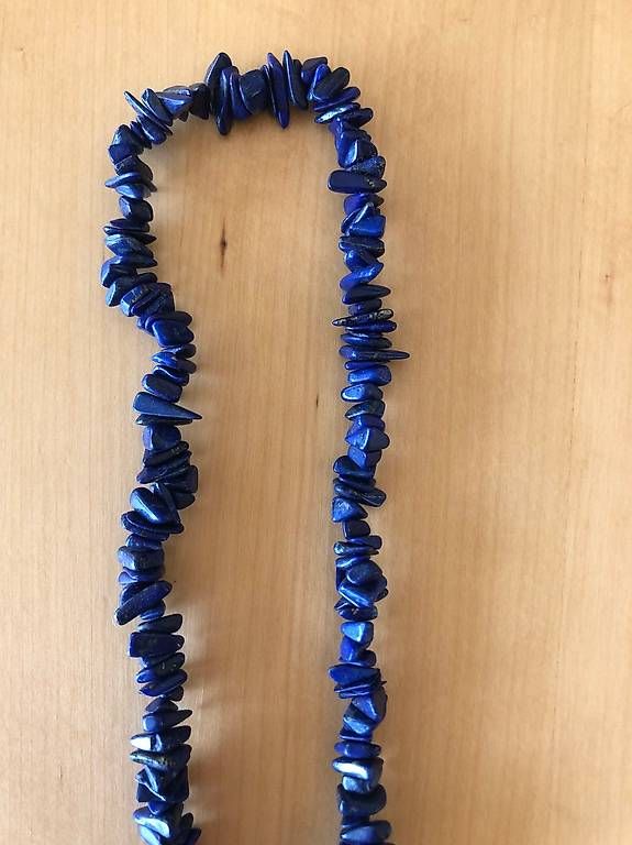 Catenine: Lapis Lazuli Edelsteinsplitter Halskette – Usato da Aarau venduto da HeyLady 1